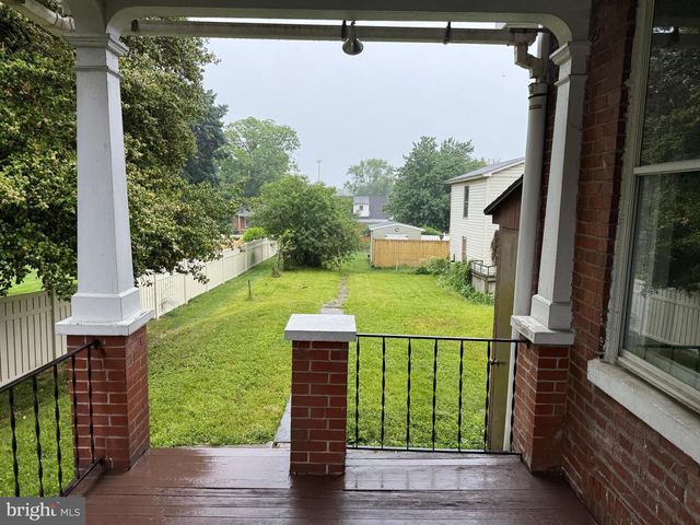 912 LOCUST ST, Columbia, PA 17512