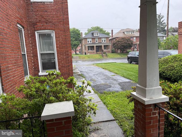 912 LOCUST ST, Columbia, PA 17512