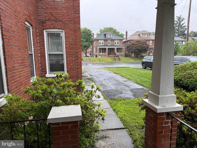 912 LOCUST ST, Columbia, PA 17512