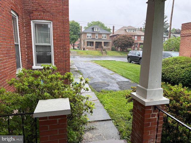 912 LOCUST ST, Columbia, PA 17512