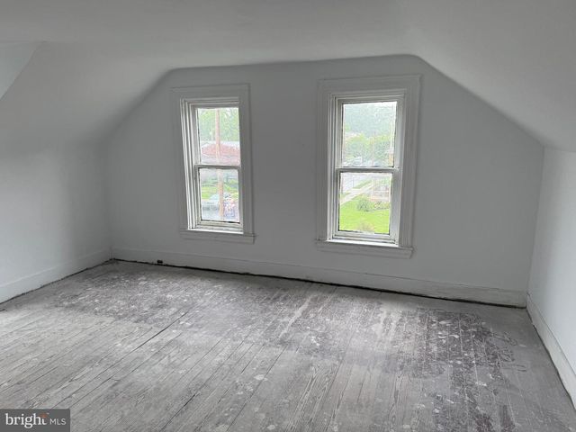 912 LOCUST ST, Columbia, PA 17512
