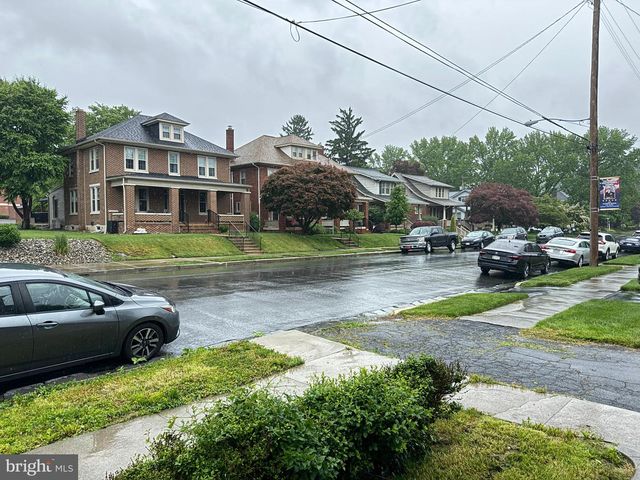 912 LOCUST ST, Columbia, PA 17512