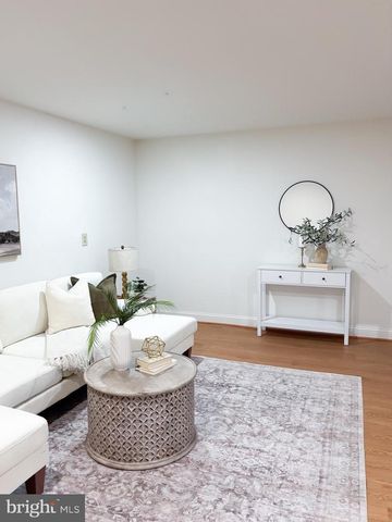 7236 RIDING HOOD CIR SE, Columbia, MD 21045