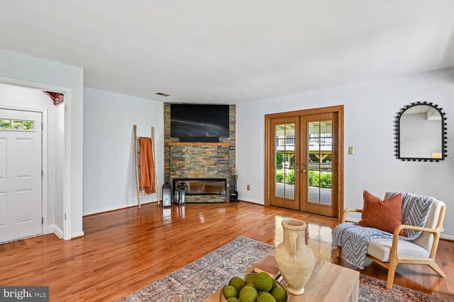 7236 RIDING HOOD CIR SE, Columbia, MD 21045