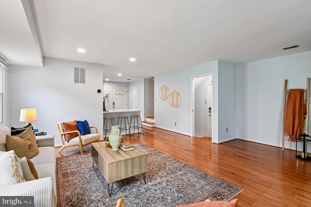 7236 RIDING HOOD CIR SE, Columbia, MD 21045