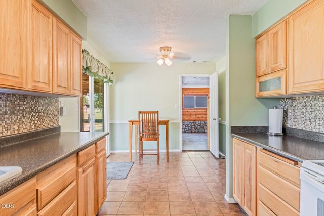2539 Lotus Lane, Central Point, OR 97502