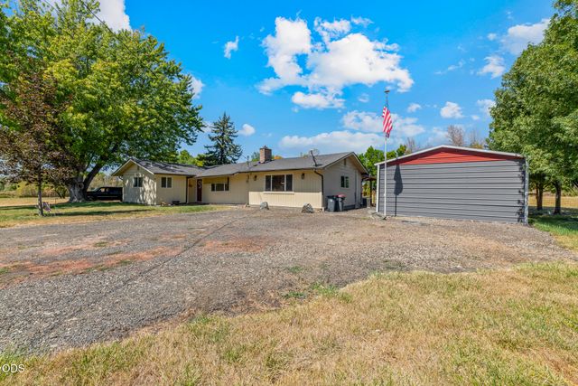 2539 Lotus Lane, Central Point, OR 97502