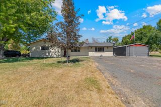2539 Lotus Lane, Central Point, OR 97502