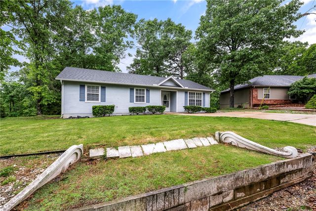 12 Marisco Lane, Bella Vista, AR 72715