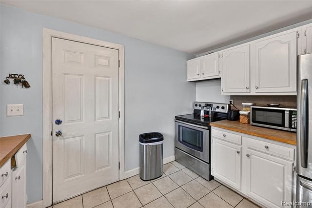 7369 N Webster Road, Mount Morris, MI 48458