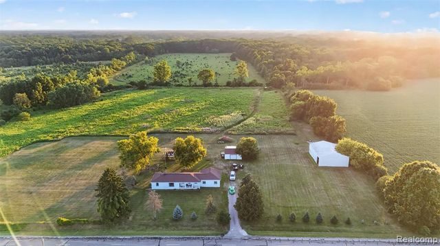 7369 N Webster Road, Mount Morris, MI 48458