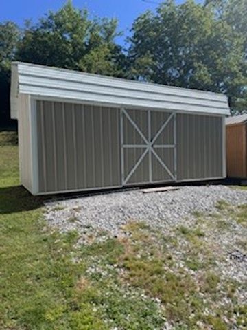 67 Conditt Hollow Rd, Elmwood, TN 38560