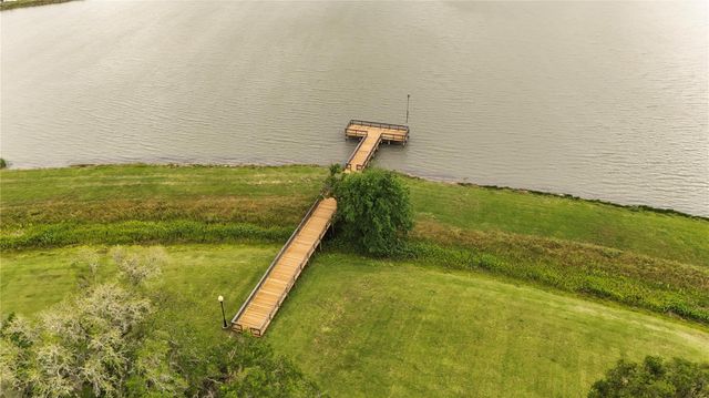 1207 Mill Road, Angleton, TX 77515