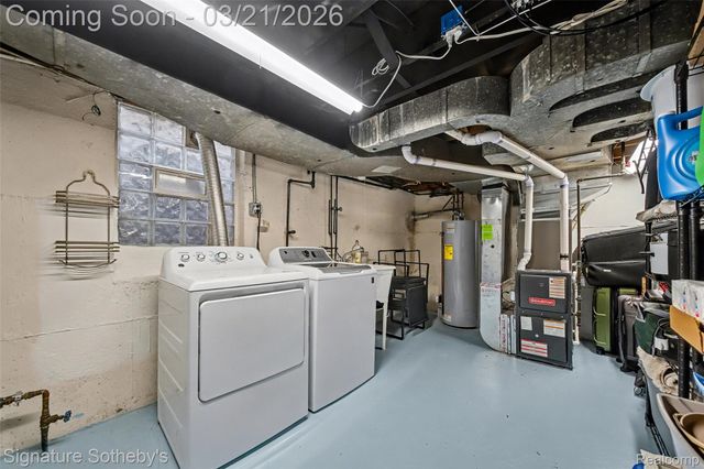 1985 Graefield Road, Birmingham, MI 48009