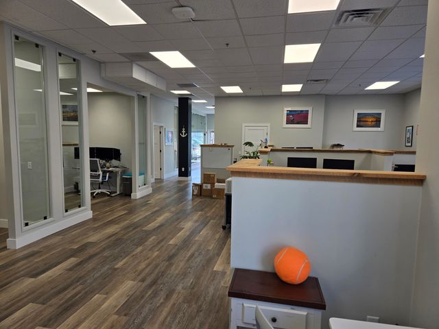 68 Center Street STE 17, Hyannis, MA 02601