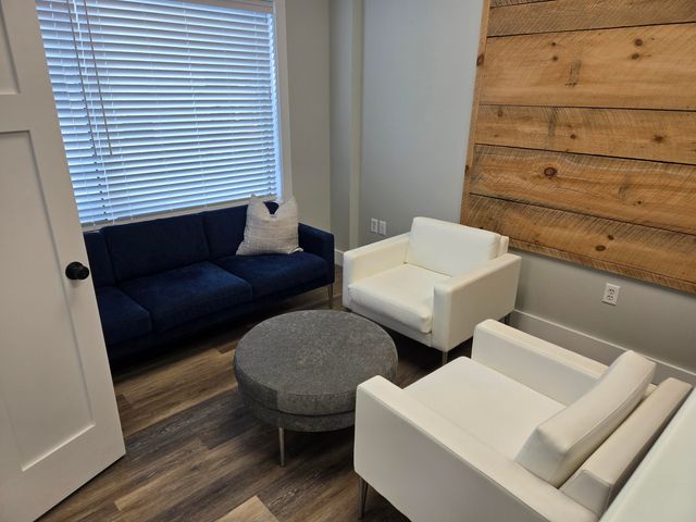 68 Center Street STE 17, Hyannis, MA 02601