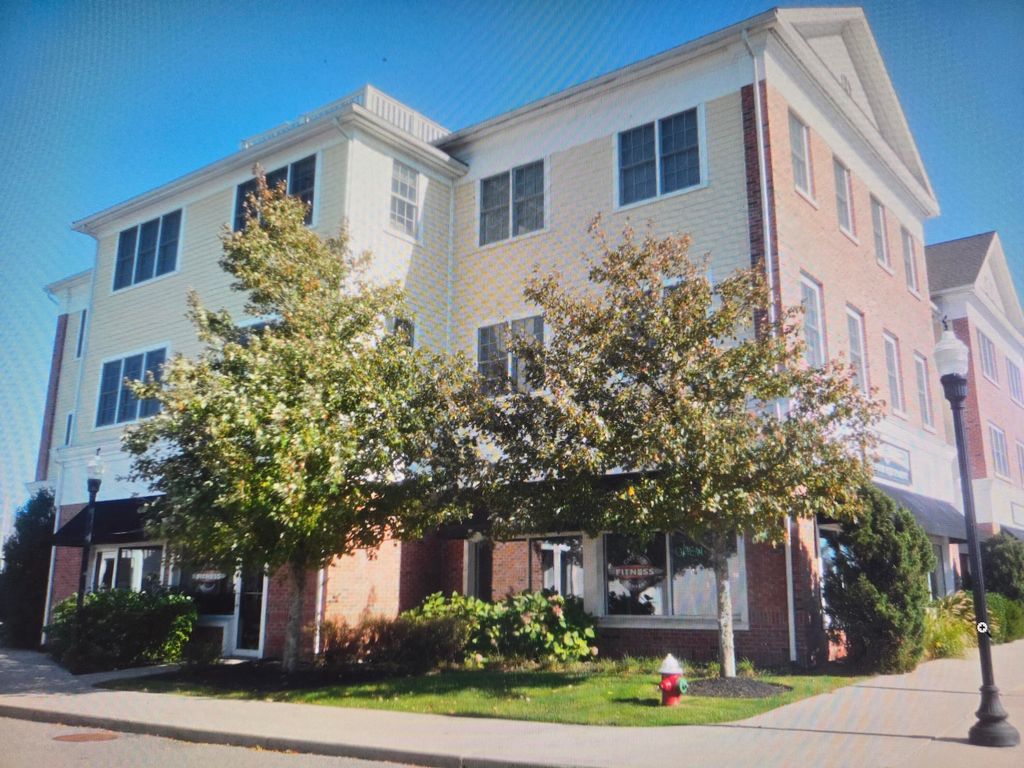 68 Center Street STE 17, Hyannis, MA 02601