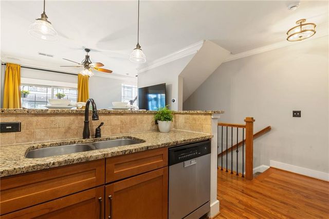 221 Semel NW Circle 255, Atlanta, GA 30309