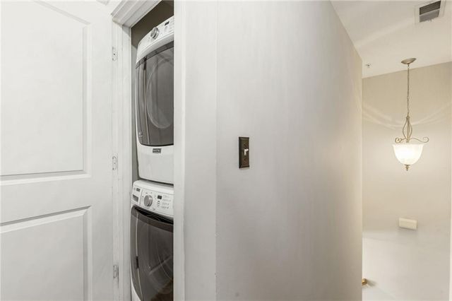 221 Semel NW Circle 255, Atlanta, GA 30309