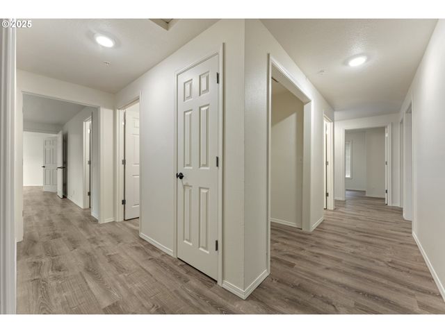 1530 Se 5TH St, Gresham, OR 97080