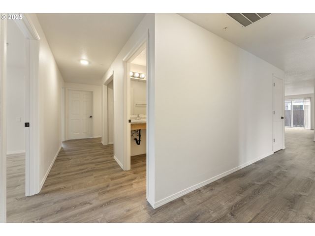 1530 Se 5TH St, Gresham, OR 97080