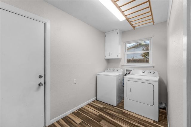 1913 Yucca Trail, Hurst, TX 76054