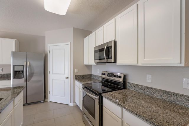 5532 ASHTON COVE COURT, Sarasota, FL 34233