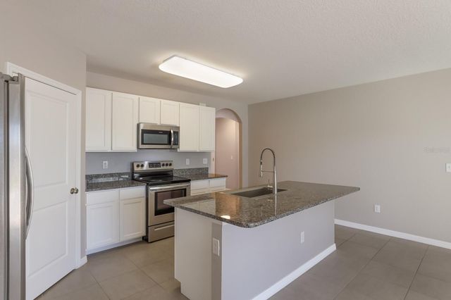 5532 ASHTON COVE COURT, Sarasota, FL 34233