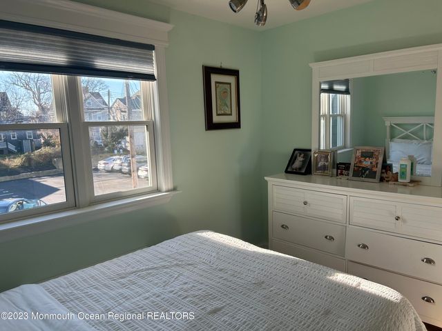 300 Deal Lake Drive 9, Asbury Park, NJ 07712