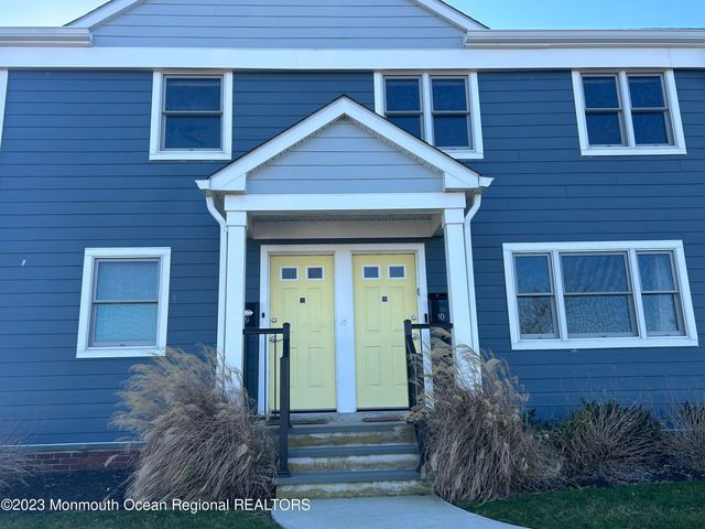 300 Deal Lake Drive 9, Asbury Park, NJ 07712