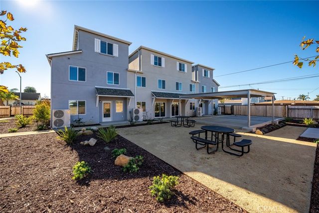 529 S Pine Street, Santa Maria, CA 93458