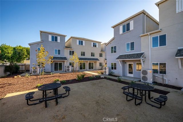 529 S Pine Street, Santa Maria, CA 93458