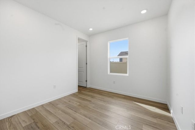 42957 56th Street W, Lancaster, CA 93536