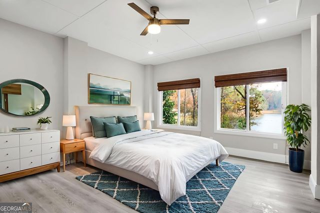 1126 WEDGEFIELD Drive SW, Marietta, GA 30064