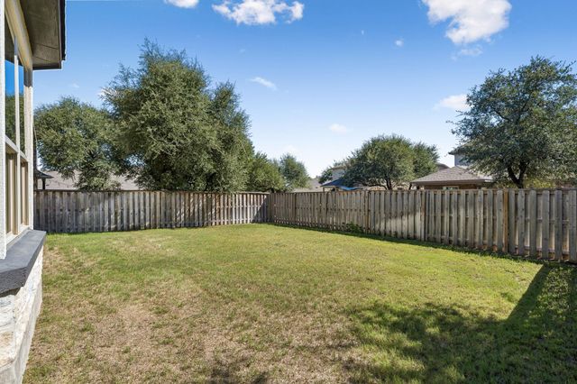 1506 Garrett Oaks LN, Georgetown, TX 78633