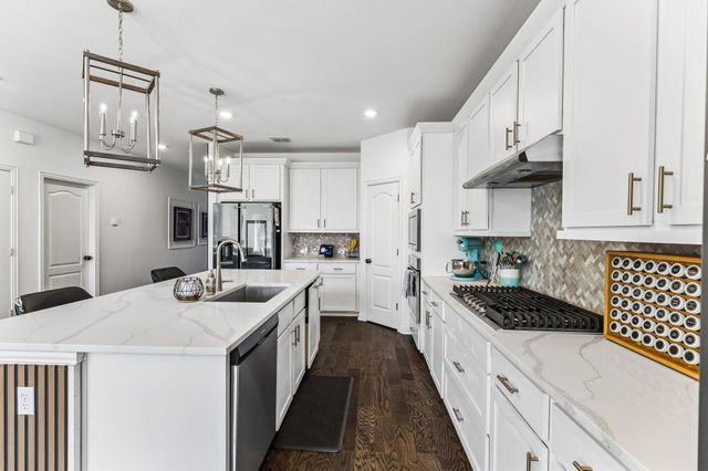 1506 Garrett Oaks LN, Georgetown, TX 78633