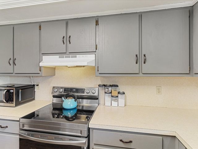 1717 Crest Circle Circle, Midwest City, OK 73130