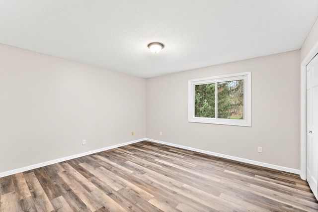 8043 Galway Road, Woodbury, MN 55125