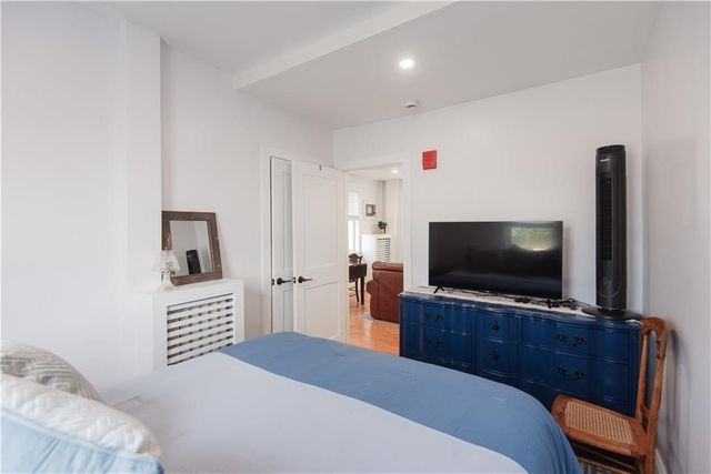 131 Broadway 2, Newport, RI 02840