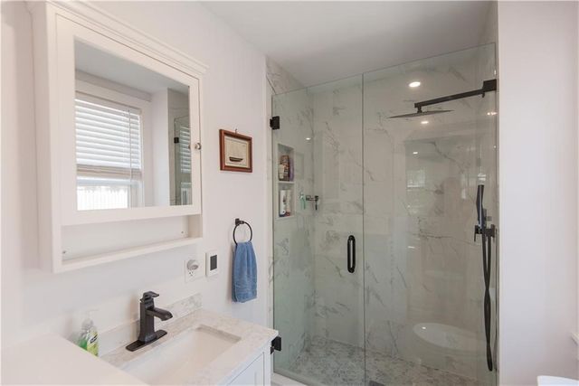 131 Broadway 2, Newport, RI 02840