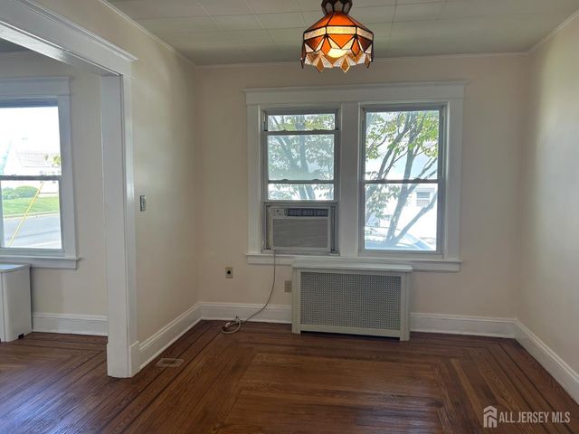 462 Crows Mill Road, Fords, NJ 08863