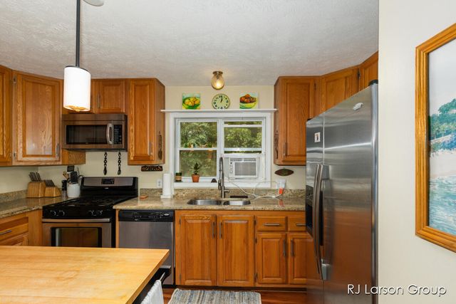 1007 Orchard Avenue, South Haven, MI 49090