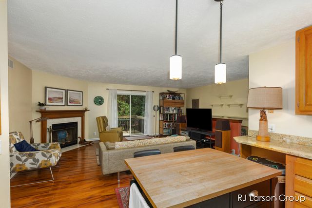 1007 Orchard Avenue, South Haven, MI 49090