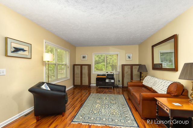 1007 Orchard Avenue, South Haven, MI 49090