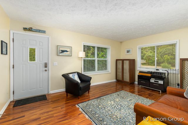 1007 Orchard Avenue, South Haven, MI 49090