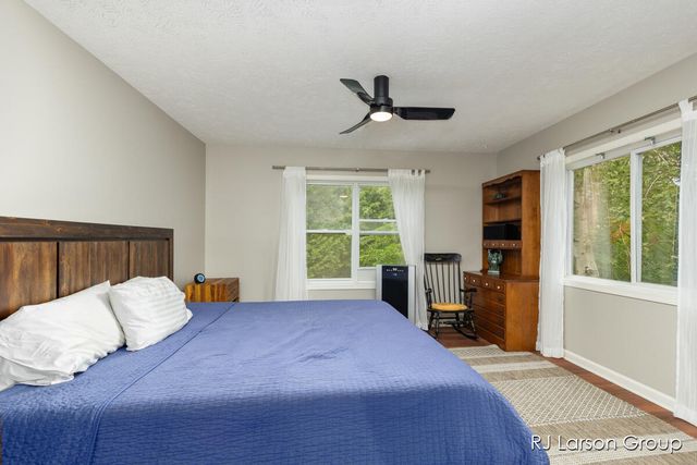 1007 Orchard Avenue, South Haven, MI 49090