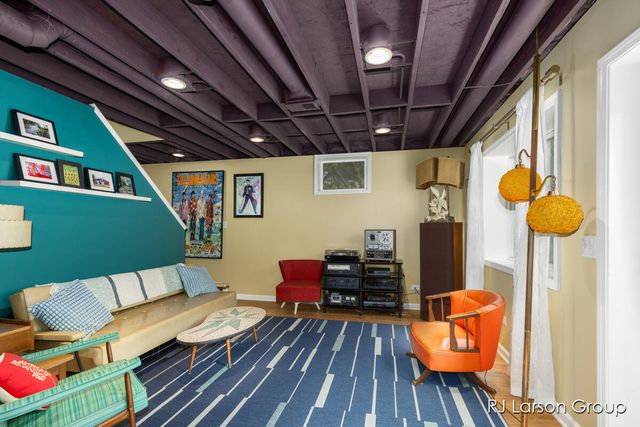 1007 Orchard Avenue, South Haven, MI 49090