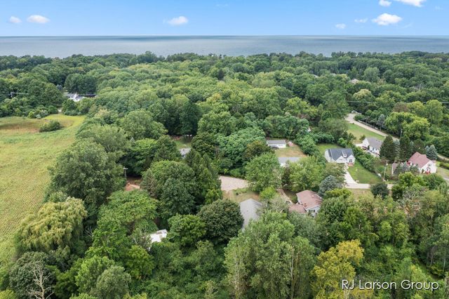 1007 Orchard Avenue, South Haven, MI 49090