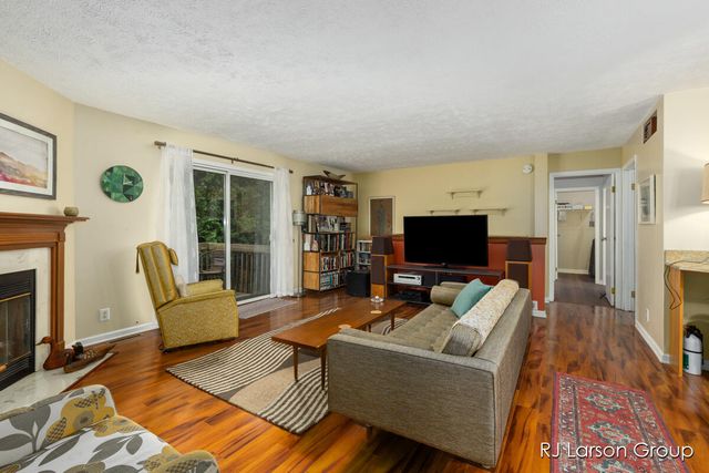 1007 Orchard Avenue, South Haven, MI 49090