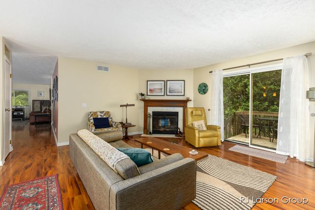 1007 Orchard Avenue, South Haven, MI 49090